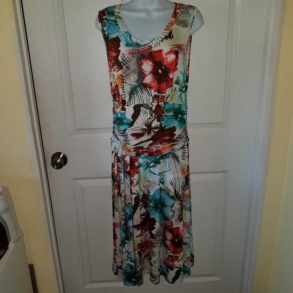 Northstyle tropical theme dress